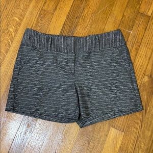 Ann Taylor 4.5” Short
